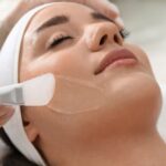 farmaciegt-gel-viso-peeling-illuminante-1